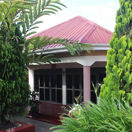 Montane Safaris Hotel Fort Portal Εξωτερικό φωτογραφία