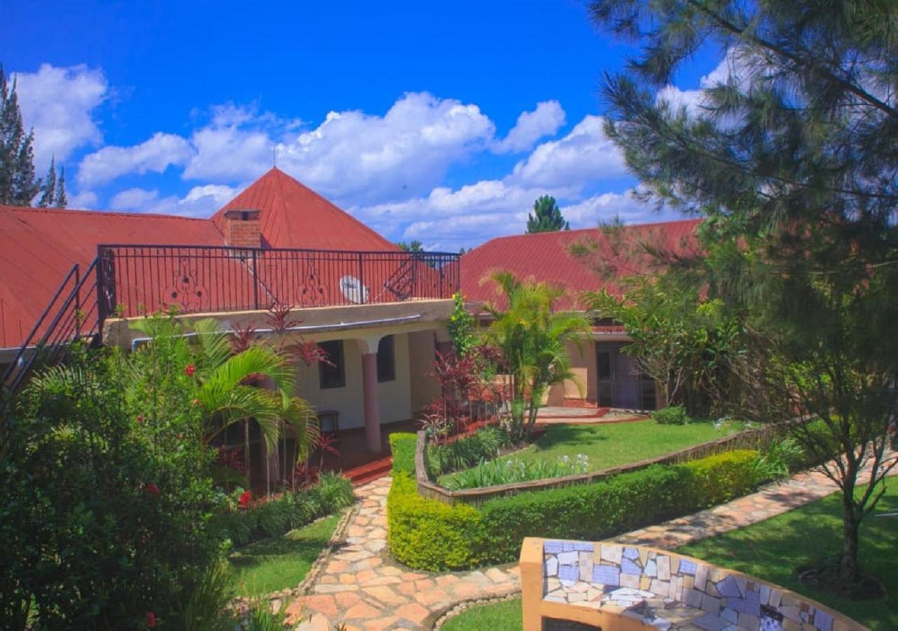 Montane Safaris Hotel Fort Portal Εξωτερικό φωτογραφία