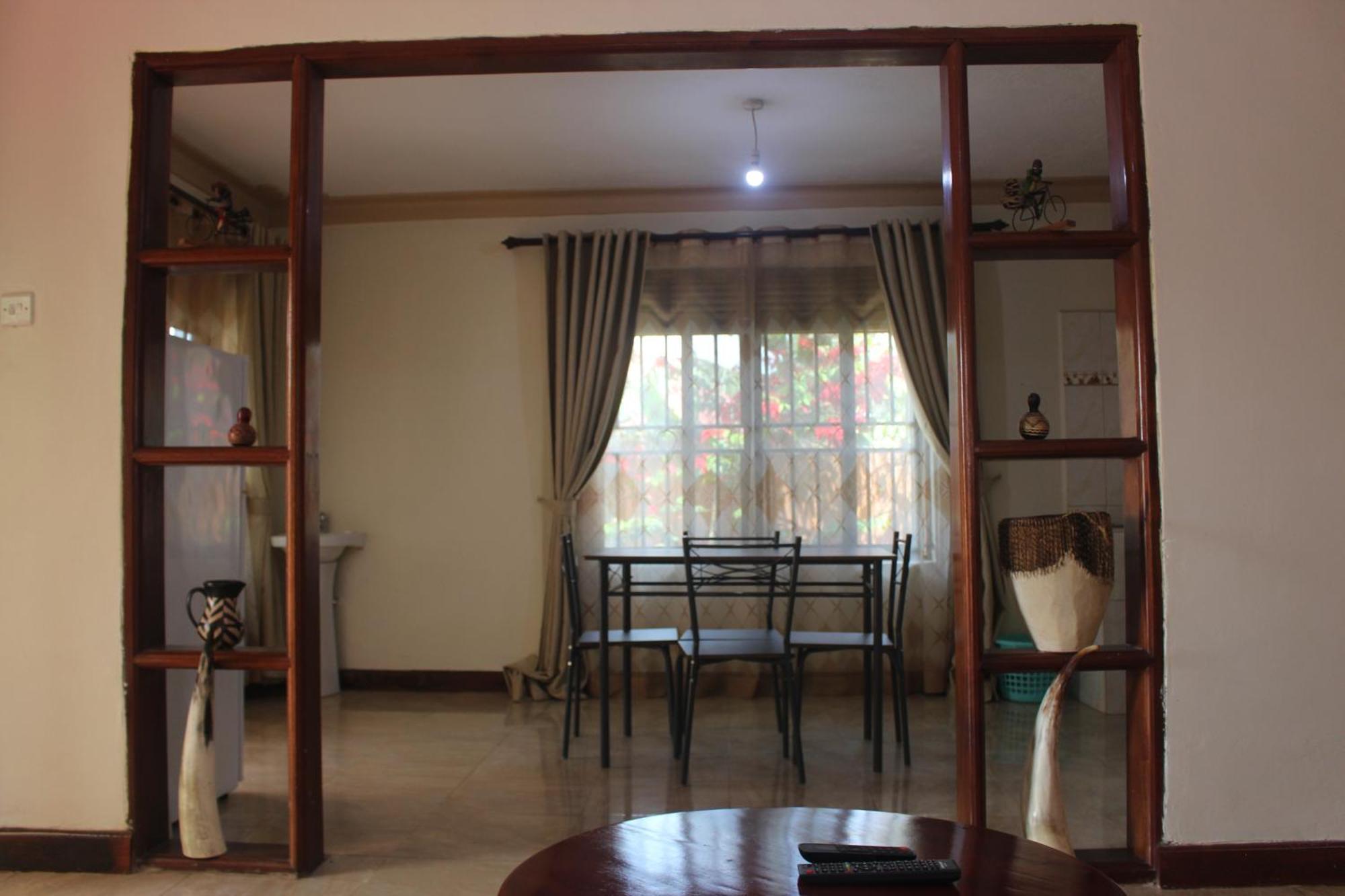 Montane Safaris Hotel Fort Portal Εξωτερικό φωτογραφία